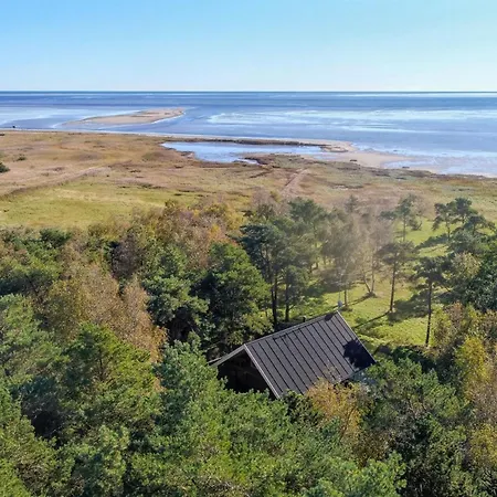 Aman - 100m From The Sea By Interhome *